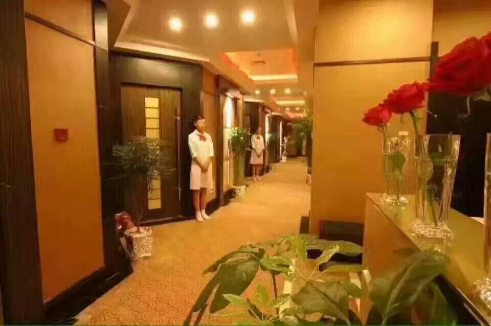 美容院裝修要如何進(jìn)行設(shè)計(jì)呢？_奧瑞拉高端美容院加盟