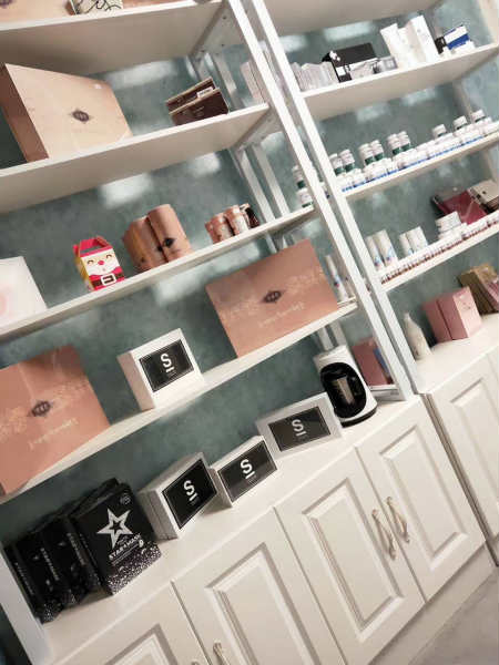 開一家智能光電美膚館掙錢嗎？現在做的起來嗎？