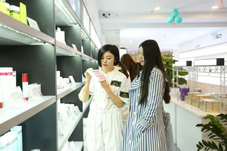 開一家人人都愛逛的唯11美妝店，只要4招全搞定！