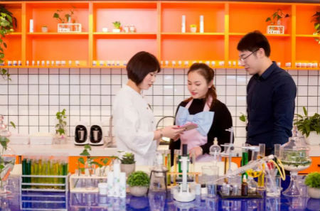 開一家人人都愛逛的唯11美妝店，只要4招全搞定！