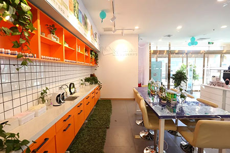 未來美妝店鋪 理想的模式——打造美妝樂園！