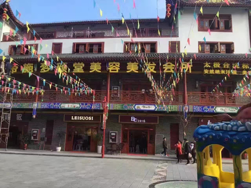 美容院好不容易來一個人，顧客為什么又走掉了呢