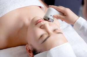 秋季護(hù)膚美容院都有哪些熱門項(xiàng)目？