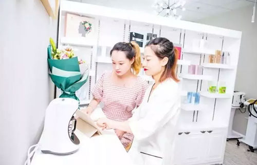 VN智能光電美膚館：深挖顧客需求，刷新體驗