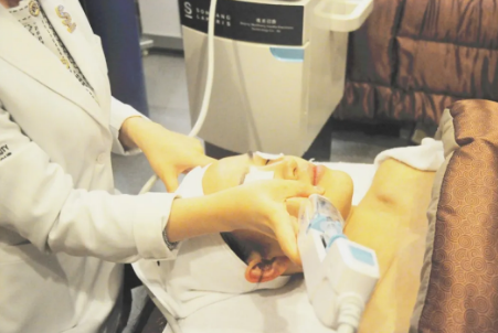 經(jīng)常做這幾件事的人，更需要定期做皮膚管理