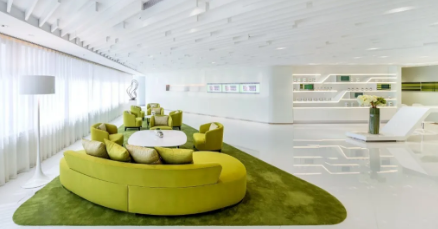 對于美容院加盟店來說如何經(jīng)營才賺錢?