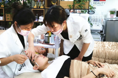 如何激勵美容院顧客多做項目常到店？