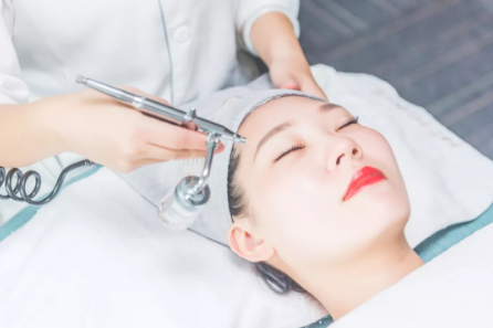 為什么一定要去專業皮膚管理店？VN給你六大理由