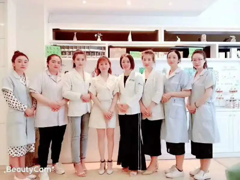 皮膚管理運(yùn)營(yíng)//如何打造狼性王牌團(tuán)隊(duì)？老板都在看